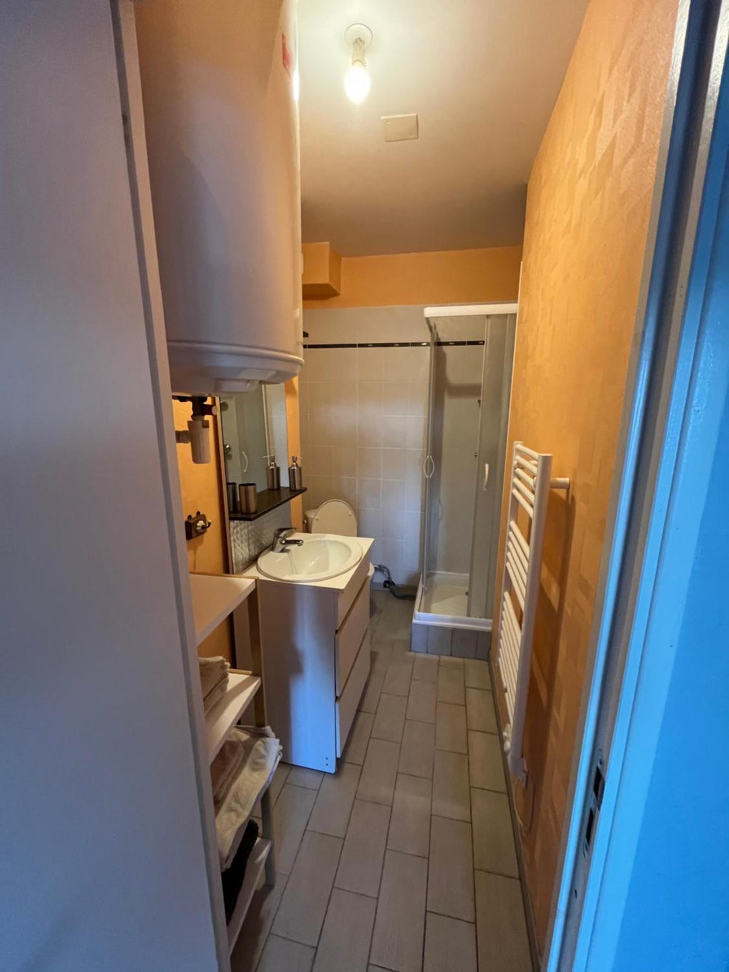 Saint Martin Apartamento Troyes Exterior foto